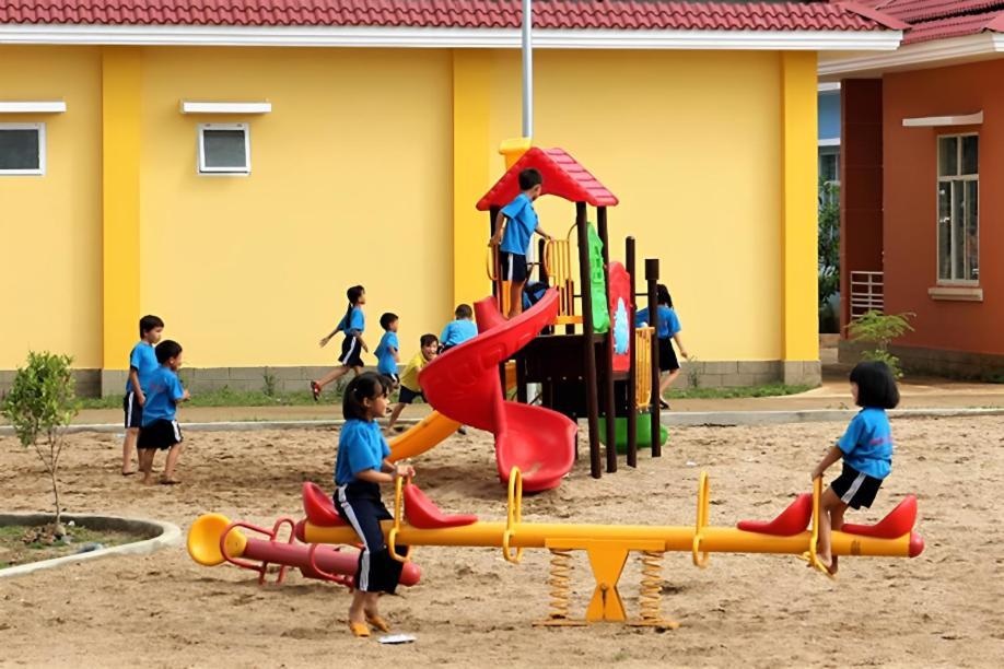 Hotel Nhà May Mắn Krông Nô - Đăk Nông à Buon Kuop Extérieur photo